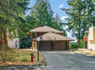 4 Orchid Ct, Bellingham, WA 98229