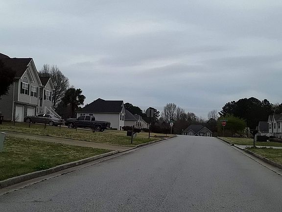 5th image of 74 Peggy Meadows Way