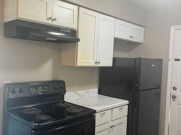 2nd image of 5628 S Peoria Pl APT D