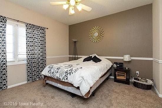 Large bedrooms each with 2 closets