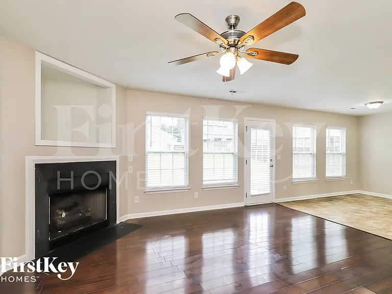 2803 Quail Oaks Dr — Photo 5