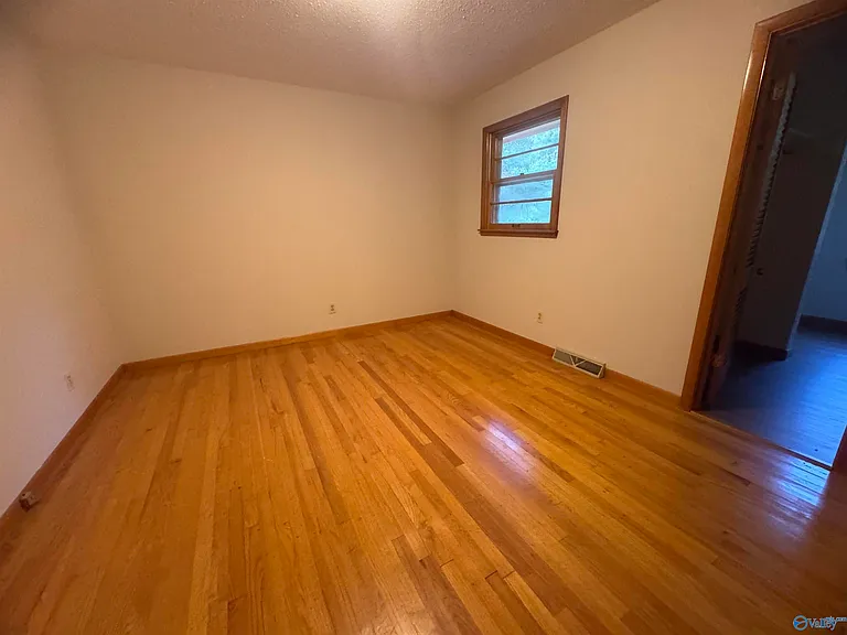2103 Shannonhouse Rd SW — Photo 12