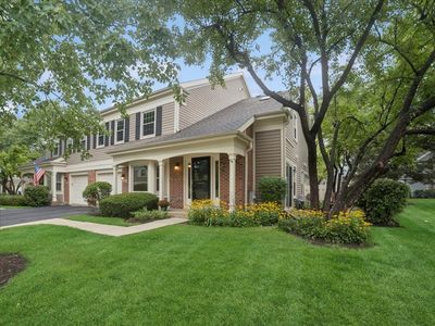 1935 N Charter Point Dr, Arlington Heights, IL, 60004