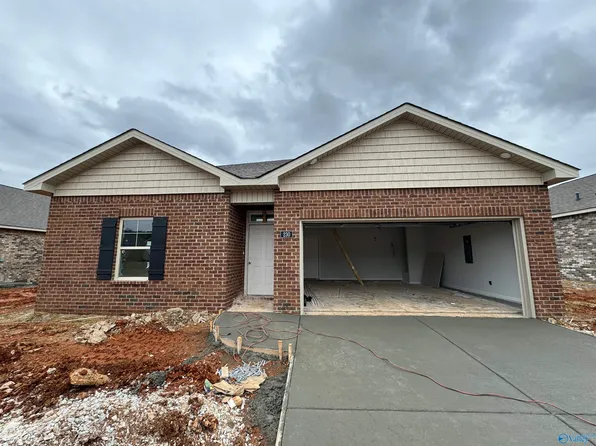 230 Antler Ridge Dr, Huntsville, AL 35811