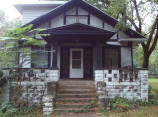 810 Manhattan Rd, Joliet, IL 60433