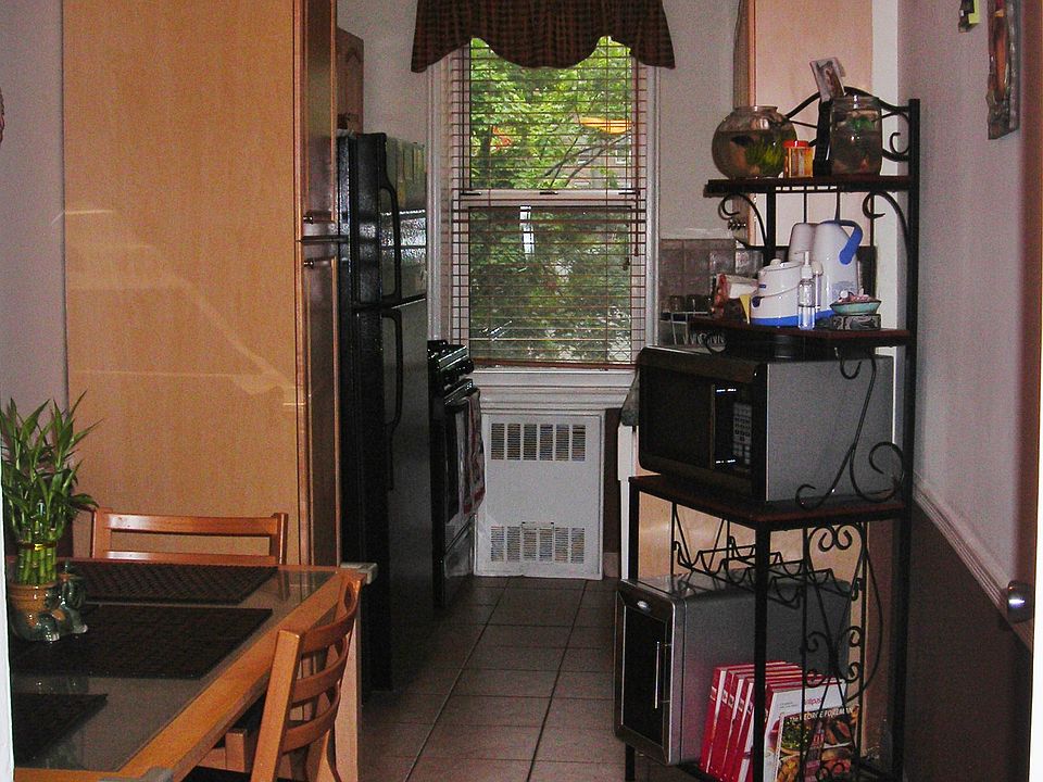 1st image of 625 Gramatan Ave APT 1G
