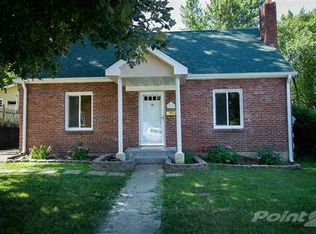 1360 Curtis St, Dubuque, IA 52003