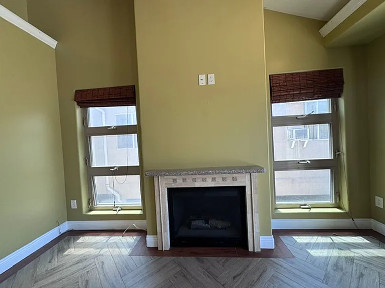 1120 Stanley Ave — Photo 5