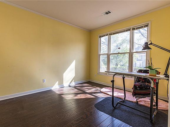 5th image of 1847 Lake Ridge Ter