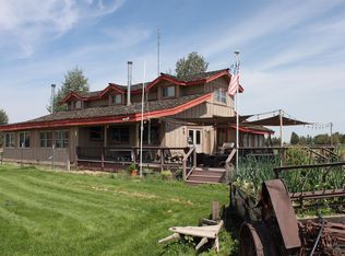 18602 Couch Market Rd, Bend, OR 97703