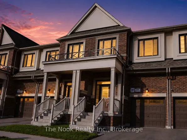 26 Louise Cres, Whitby, ON L1P 0J9