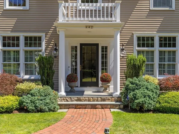 442 Bay Ln, Barnstable, MA 02630