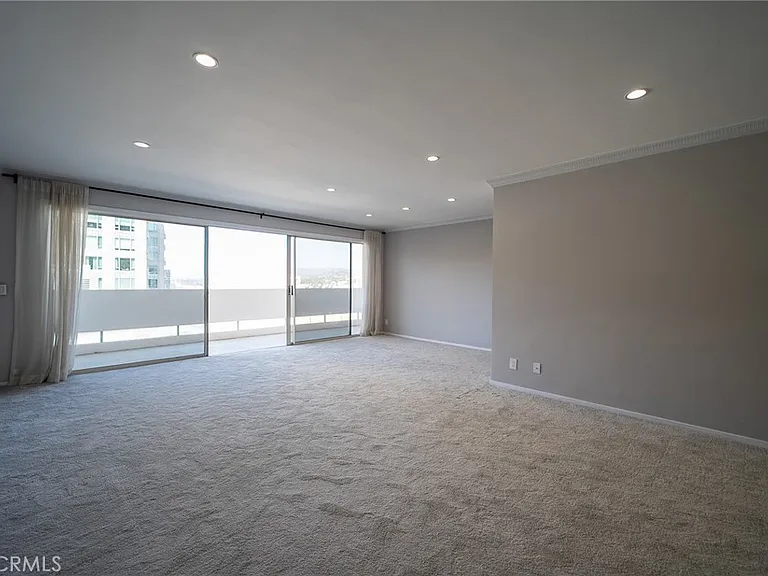 10701 Wilshire #1405 — Photo 3