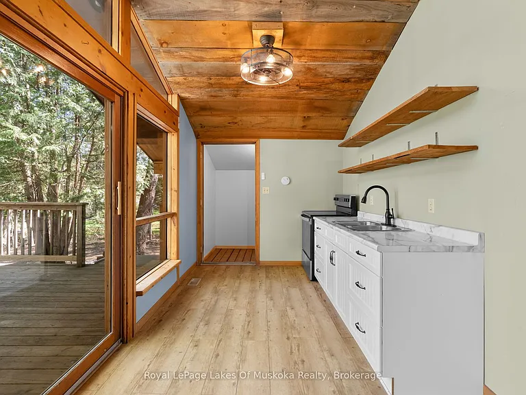 1213 Sherwood Forest Rd — Photo 23