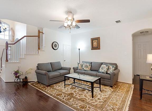3rd image of 4606 Spanishmoss Dr