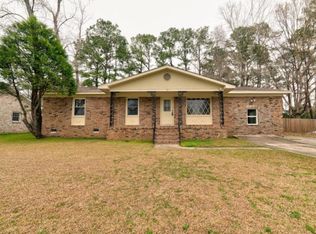 131 Azalea Rd, Goose Creek, SC 29445