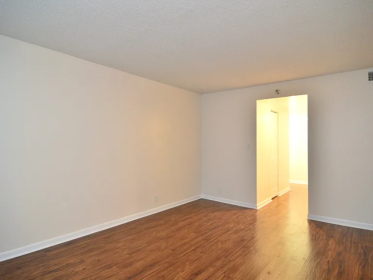 400 E Colonial Dr #703 — Photo 11