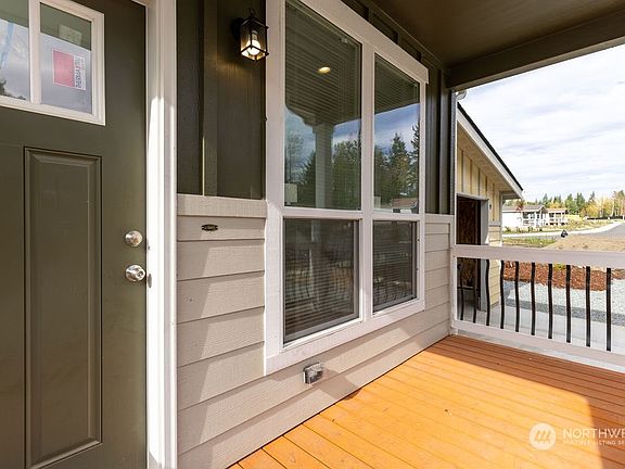 4th image of 1260 Orangewood Street #17