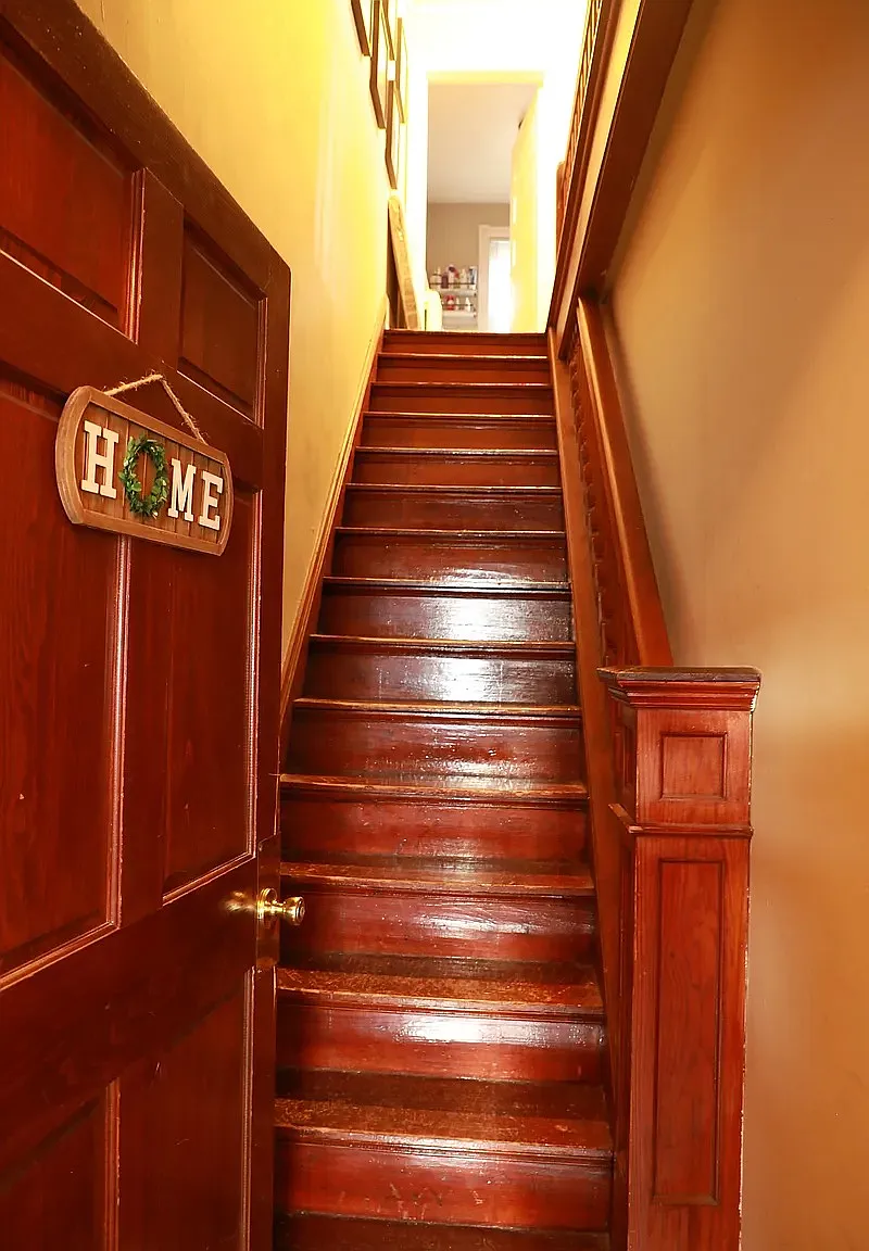 3 bed, 1700 sqft, $2,400 — Photo 1