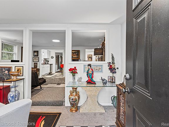 4th image of 21485 Indian St