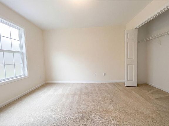 4th image of 3349 Steeple Way