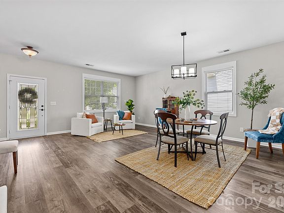 4th image of 416 Garden Grove Rd
