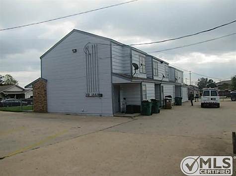 5th image of 302 Cates Dr