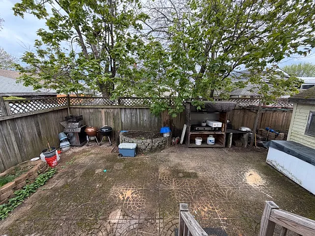 64 Robertson St — Photo 52