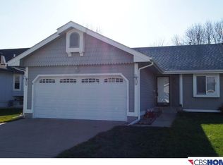 15421 T St, Omaha, NE 68137