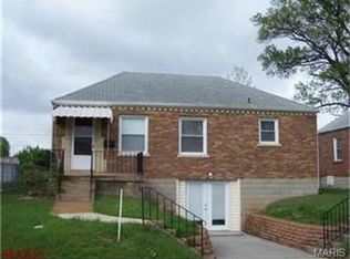 47 Lemay Gardens Dr, Saint Louis, MO 63125