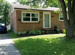 8807 Maplecreek Dr, Louisville, KY 40219