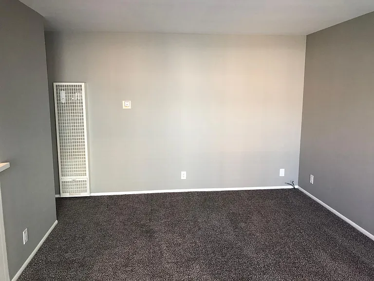 1049 E Ocean Blvd #5 — Photo 7