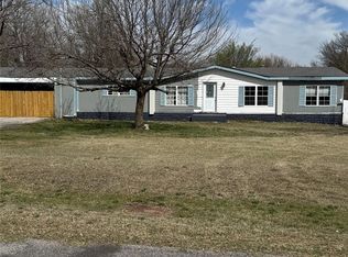 12205 SW 27th St, Yukon, OK 73099