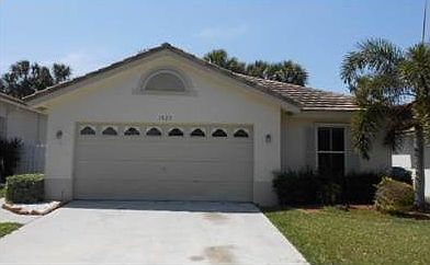 1st image of 7825 Manor Forest Ln
