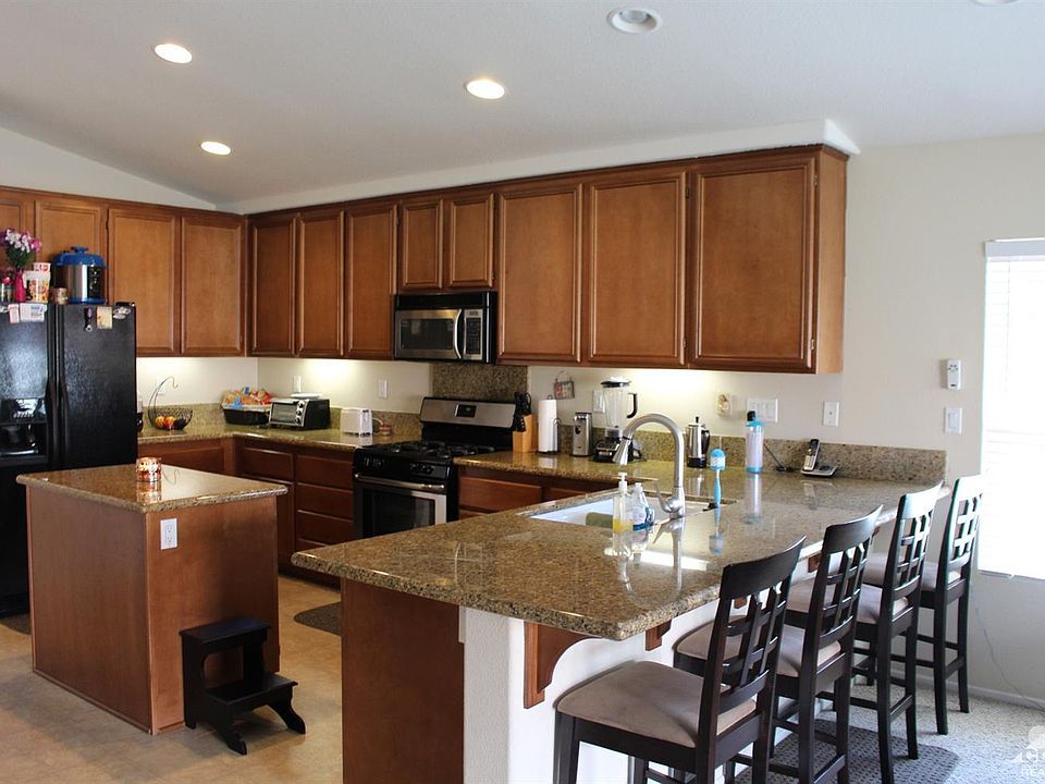 1st image of 83446 Calle Colima