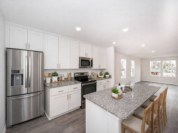 4th image of 1215 Briarhill Rd Unit D