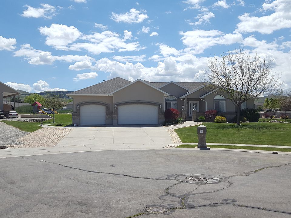 1st image of 2313 W Mountainside Cir