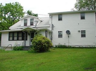 186 Tulip Ln, Meyersdale, PA 15552