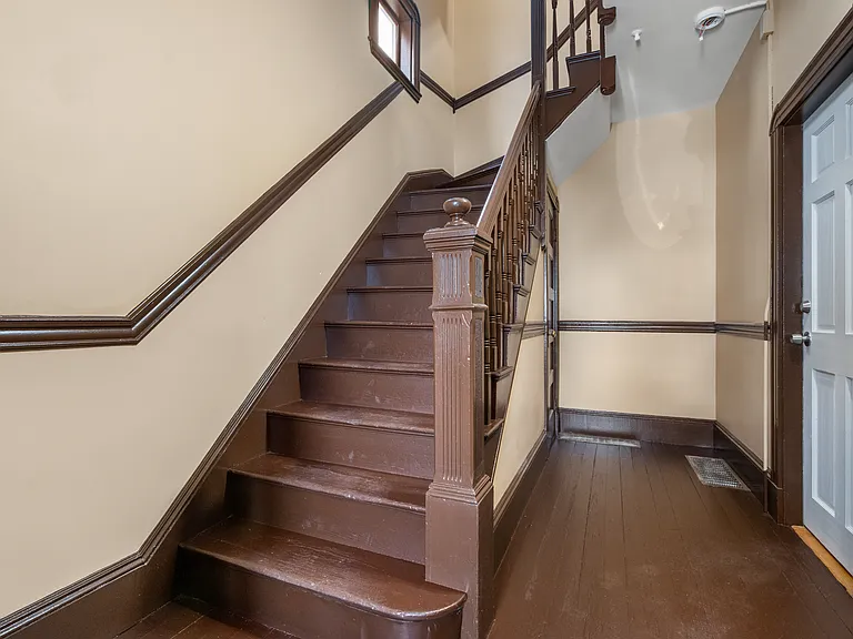 99 Beech St #3 — Photo 3