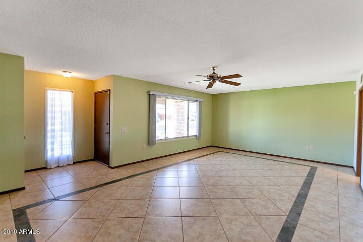 2nd image of 10409 W Willowcreek Cir