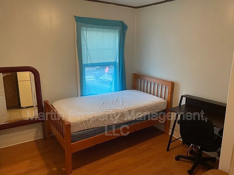 9 Guinan St #1 — Photo 8