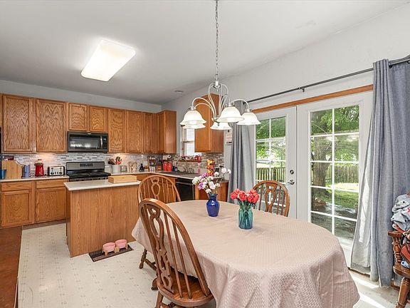 3rd image of 267 Gregory M Sears Dr