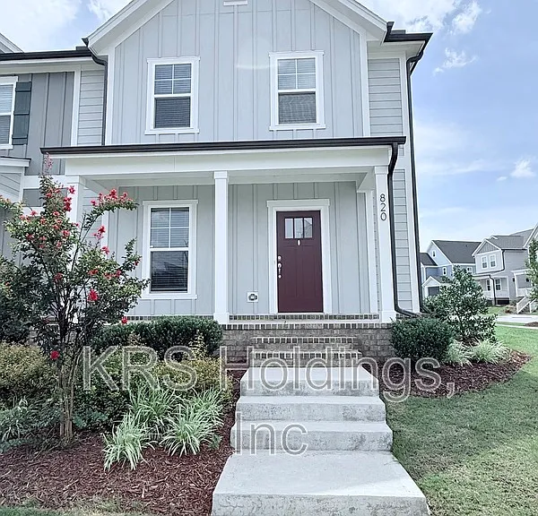 820 Silo Park Dr — Photo 2