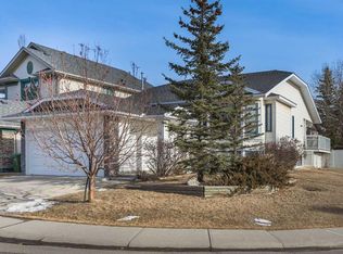 137 W Arbour Ridge Hts NW, Calgary, AB T3G 3Z1