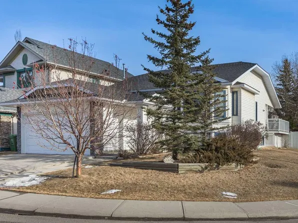 137 W Arbour Ridge Hts NW, Calgary, AB T3G 3Z1