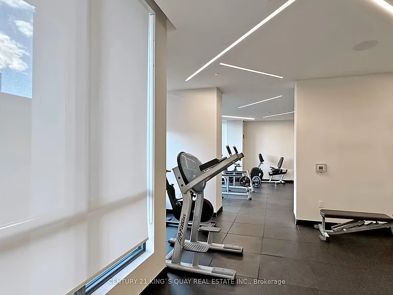 395 Bloor St E #4710 — Photo 45