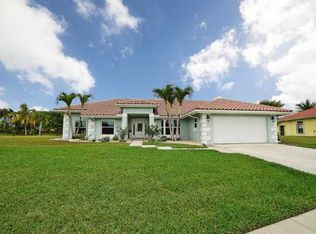 11560 Island Lakes Ln, Boca Raton, FL 33498