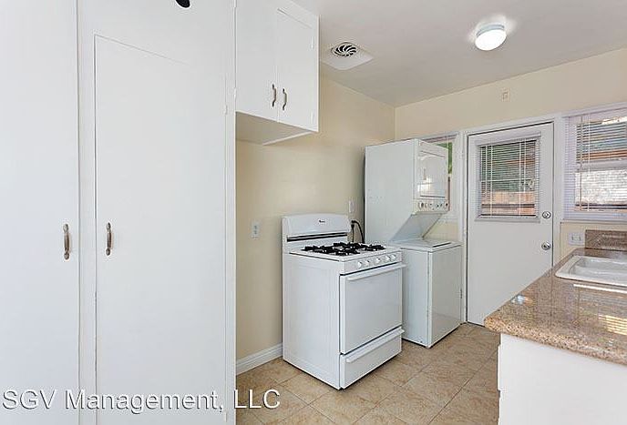 1st image of 216 W Lime Ave APT E