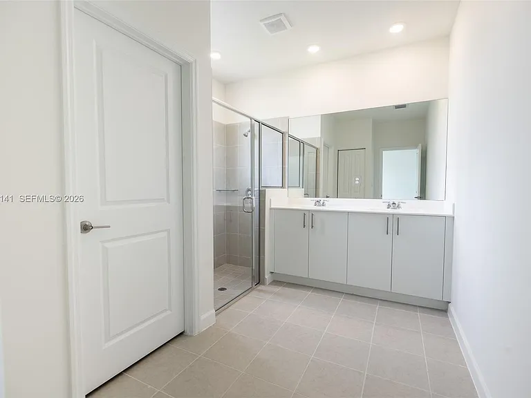 2967 SE 25th Ave — Photo 34