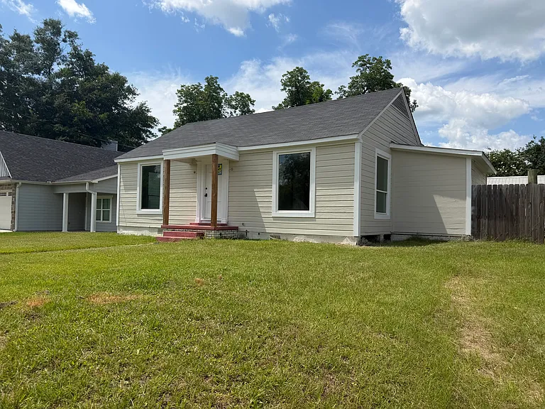 512 Buffalo St — Photo 15